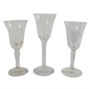 🟢 Vintage Etched Cordial Glasses Set Of 3 MCM Barware